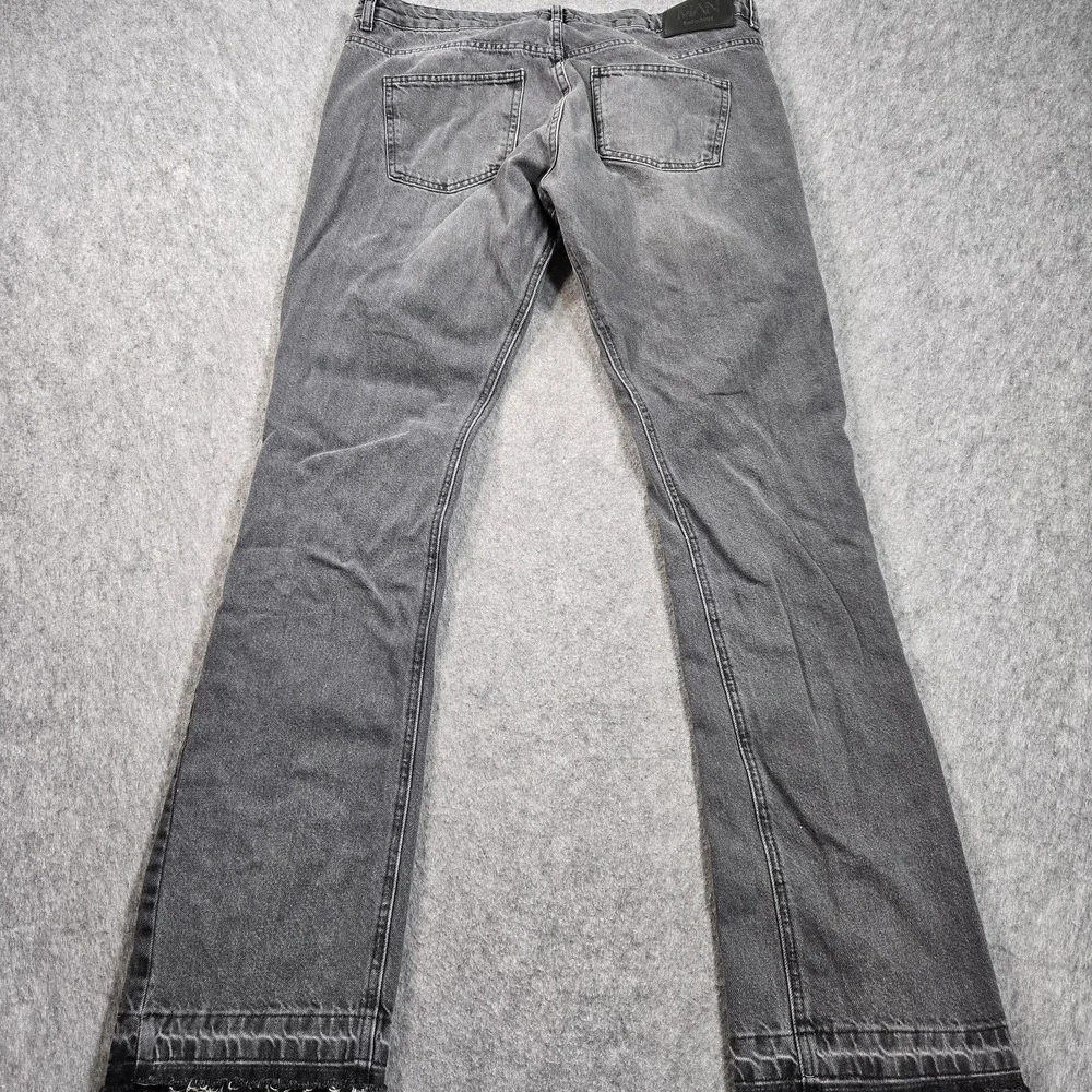 BoohooMAN Jeans Mens 37x34 (tag 36L) Gray Charcoal Wash Straight Leg Denim